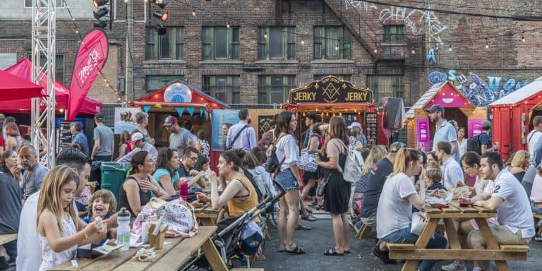 WE ACKNOWLEDGE THE TRADITIONAL OWNERS AND CUSTODIANS OF THE LANDS WHERE DNEG OPERATES